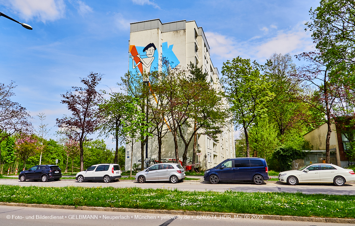 05.05.2023 - Graffiti am Karl-Marx-Ring 75 in Neuperlach